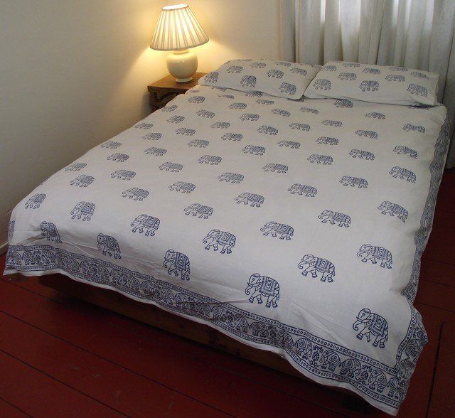 Sabertooth reccomend Asian print bed linens