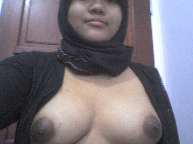 Malaysia Nude Big Tit