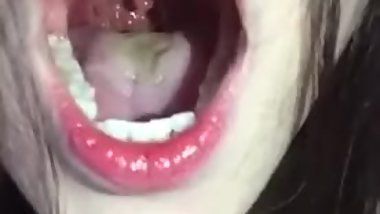 Chinese girl uvula.