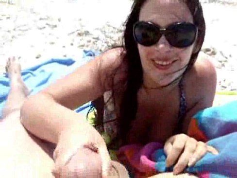 Yang transgender suck penis on beach