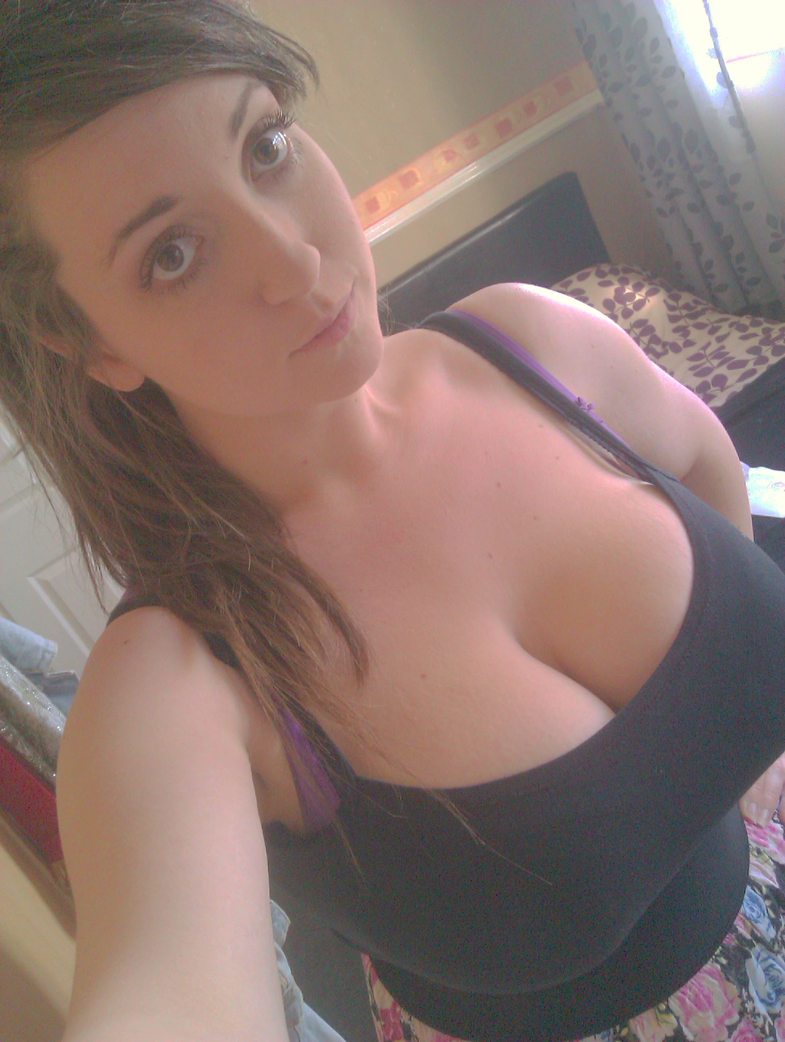 cleavage cum hot sexy selfie sex pics