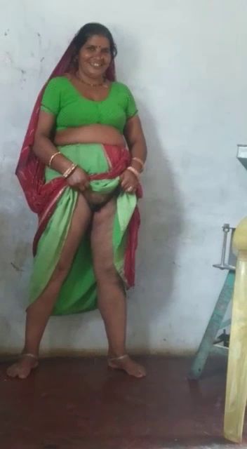 Indian aunty saree sex