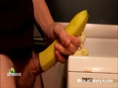 Arctic A. reccomend Using a banana to masturbate